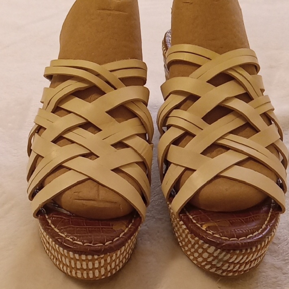 Elegant Sam Edelman Tan Woven Wedge Sandals